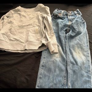 Front pocket sweatshirt & straight leg jeans bundle